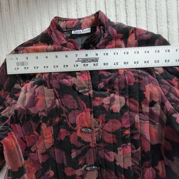 Vintage Sun'n Sand Floral Velvet Jacket With Chinese Knot Buttons - Picture 5 of 8